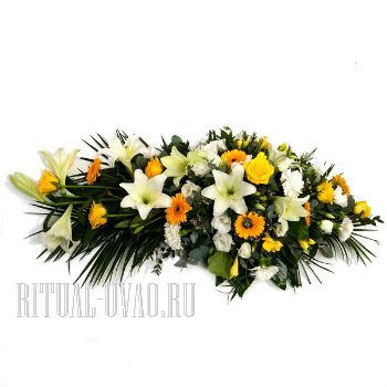 Купить цветочную композицию на гроб