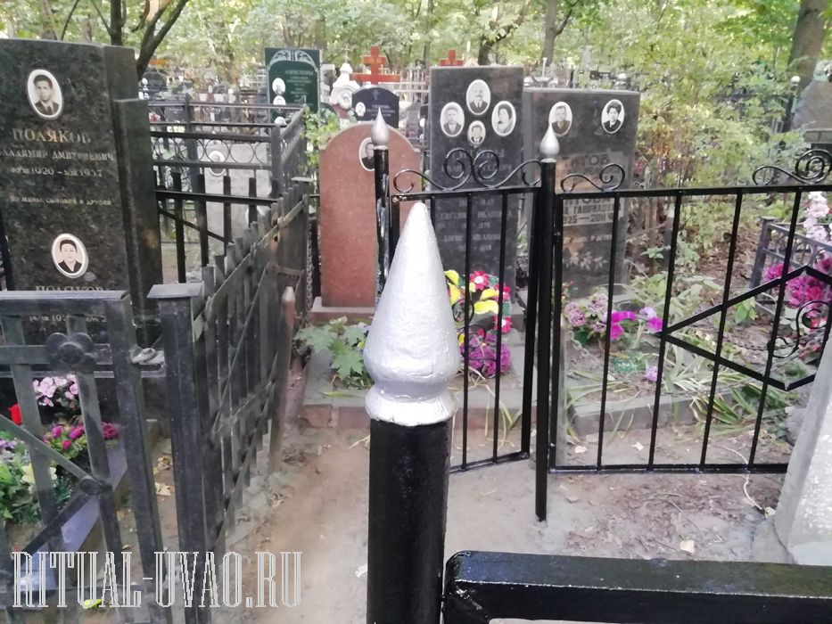 Как правильно покрасить могильную ограду